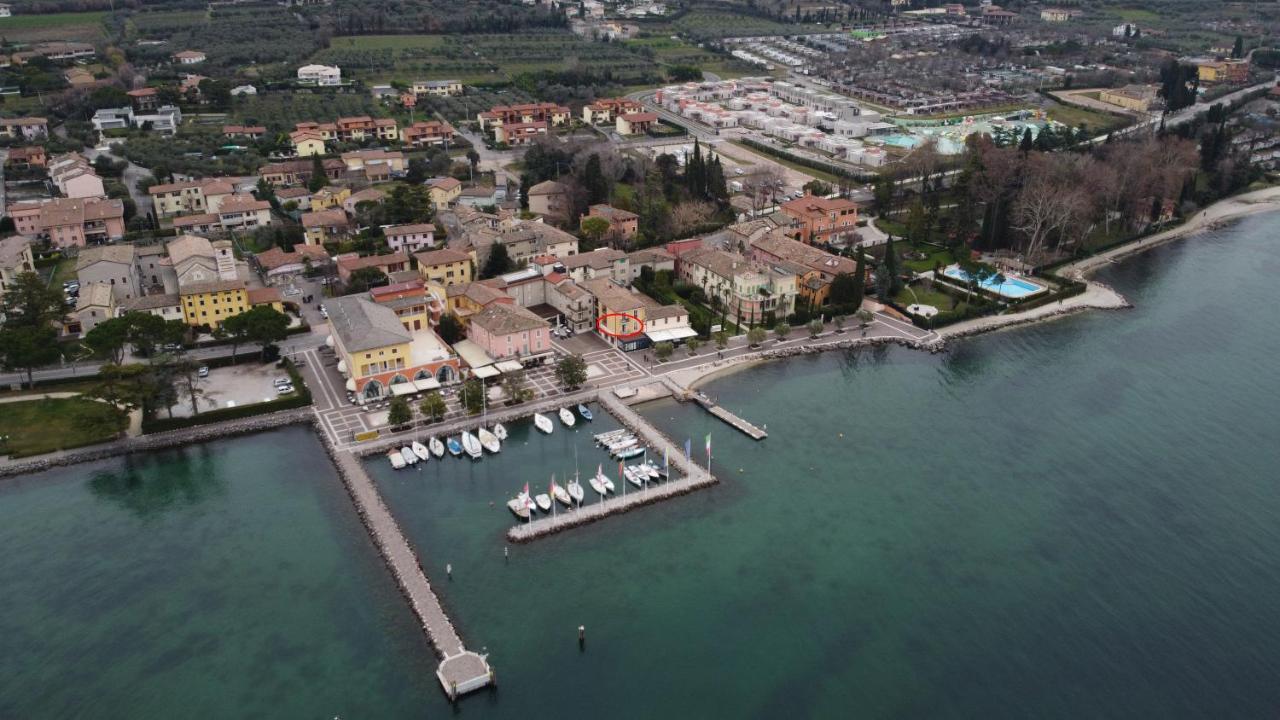 Appartamento Daisy Bardolino Bagian luar foto