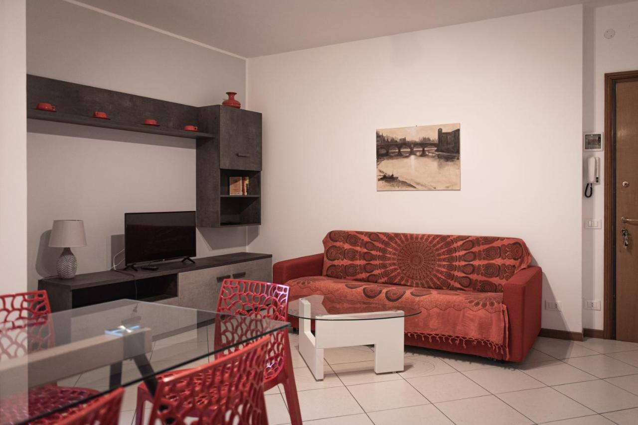 Appartamento Daisy Bardolino Bagian luar foto