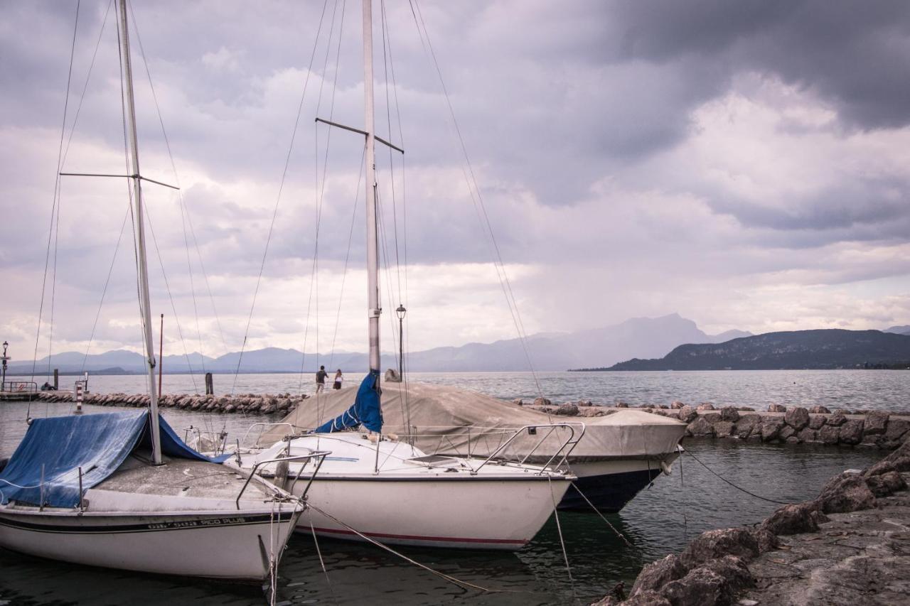 Appartamento Daisy Bardolino Bagian luar foto